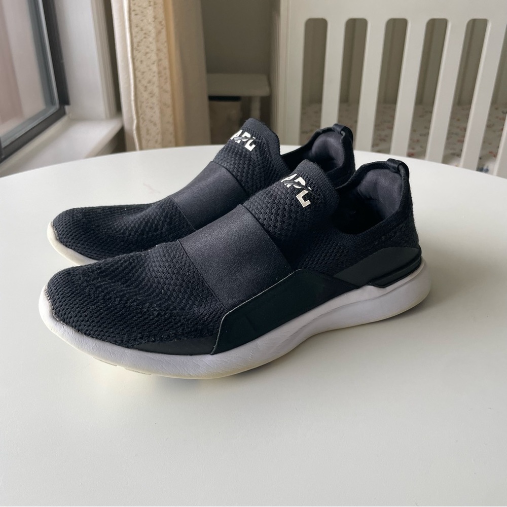 APL Womens Techloom Bliss sneakers